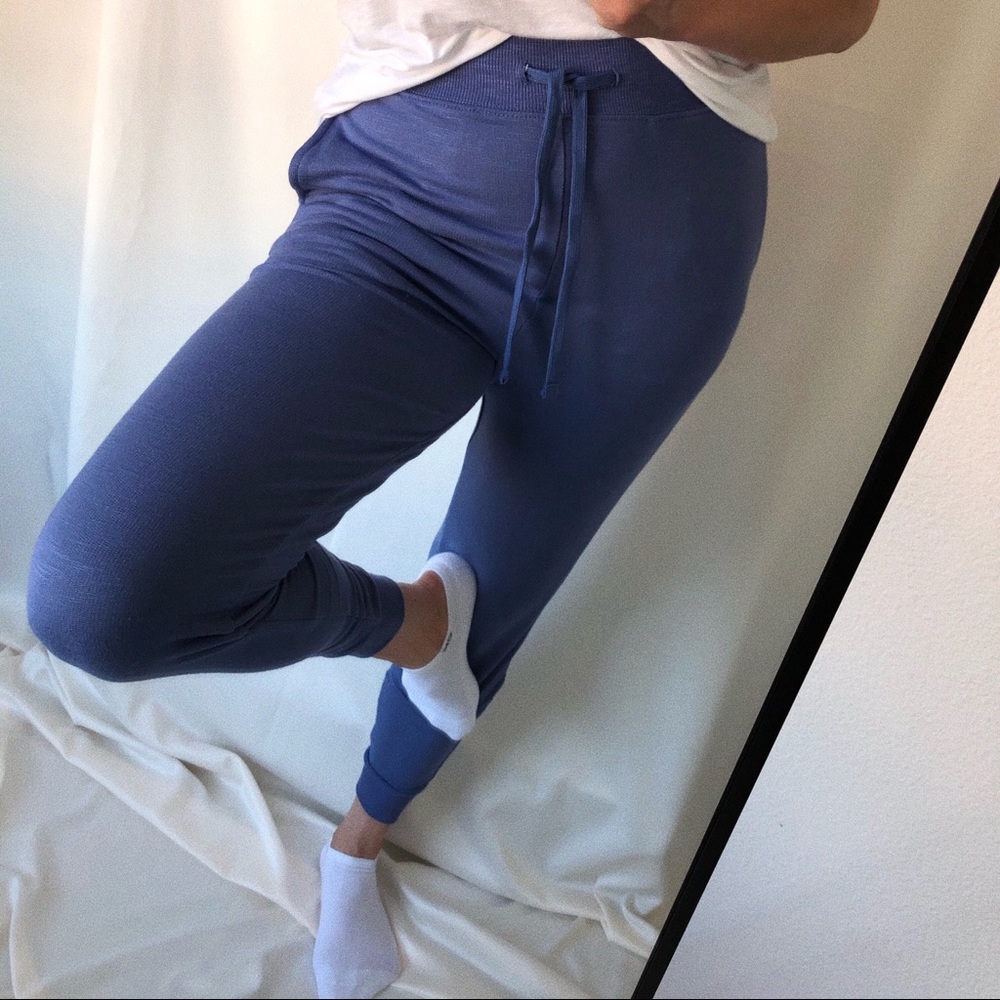 Cozy Jogger Sweatpants - Picture 5 of 8